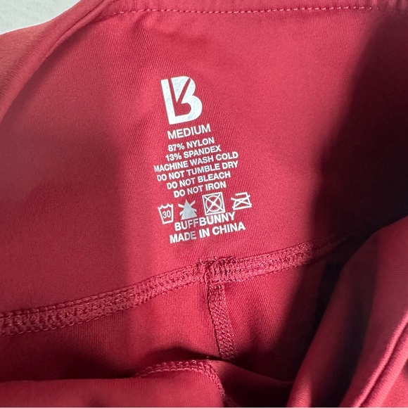 BUFFBUNNY collection red leggings Anastasia size medium nwt - Picture 6 of 9
